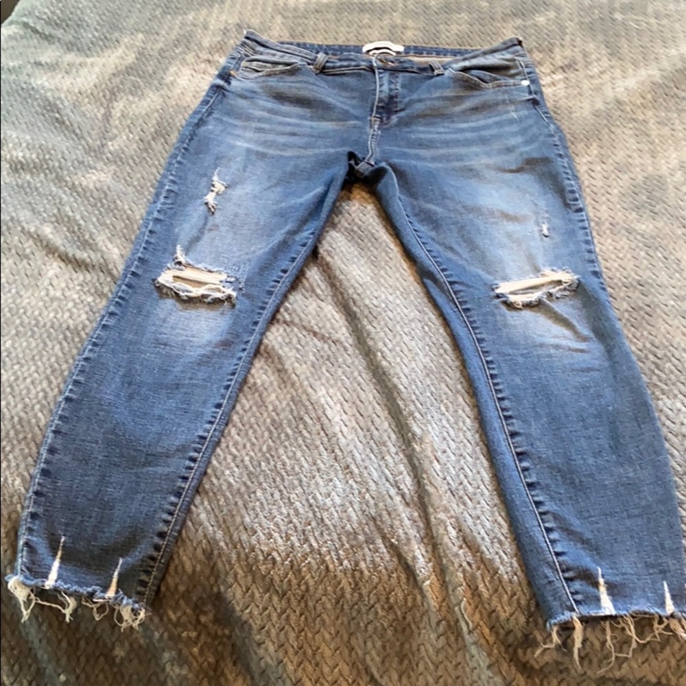 Woman’s Pistola size 32 distressed skinny jeans